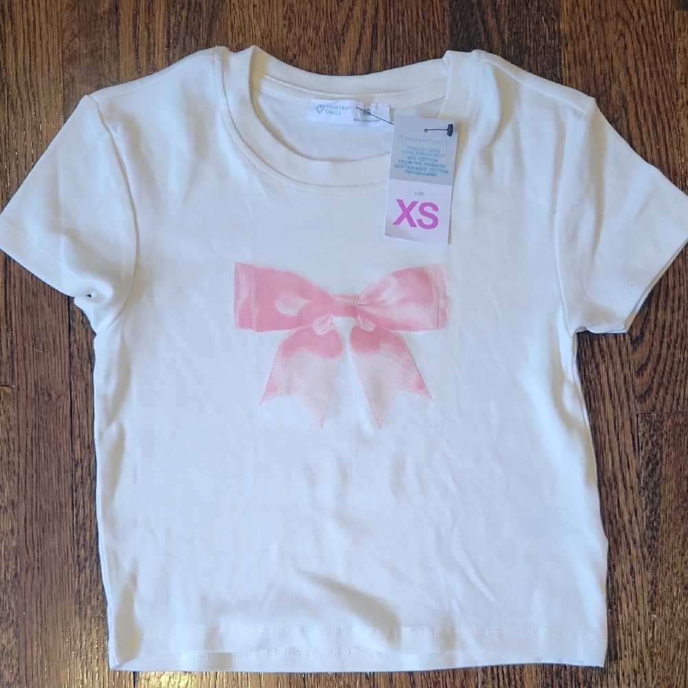 Primark Ladies XS White and Pink Short Sleeve Tee with Bow Design